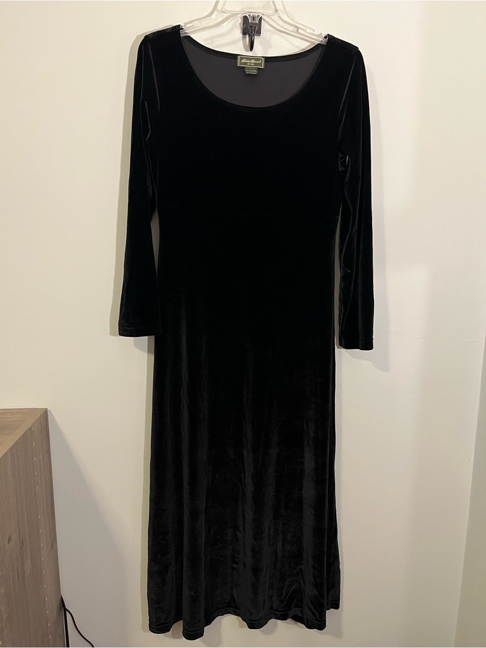 EDDIE BAUER Vintage 1990s Black Velvet Long Sleeve Maxi Dress